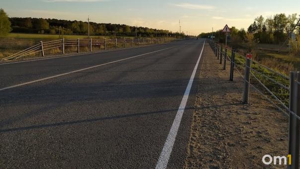 В Омской области устранили потопление трассы Тюмень-Омск