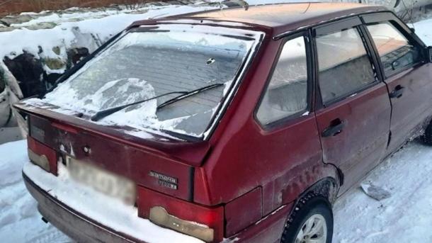 Просто решил прокатиться: омич разбил боковое стекло и угнал чужую машину