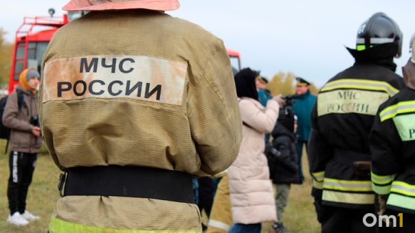 Мужчина упал с 8-метровой высоты в Новосибирске