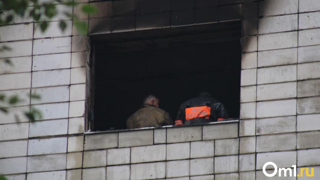 Пожарные ликвидировали возгорание в доме на Маркса: фото последствий