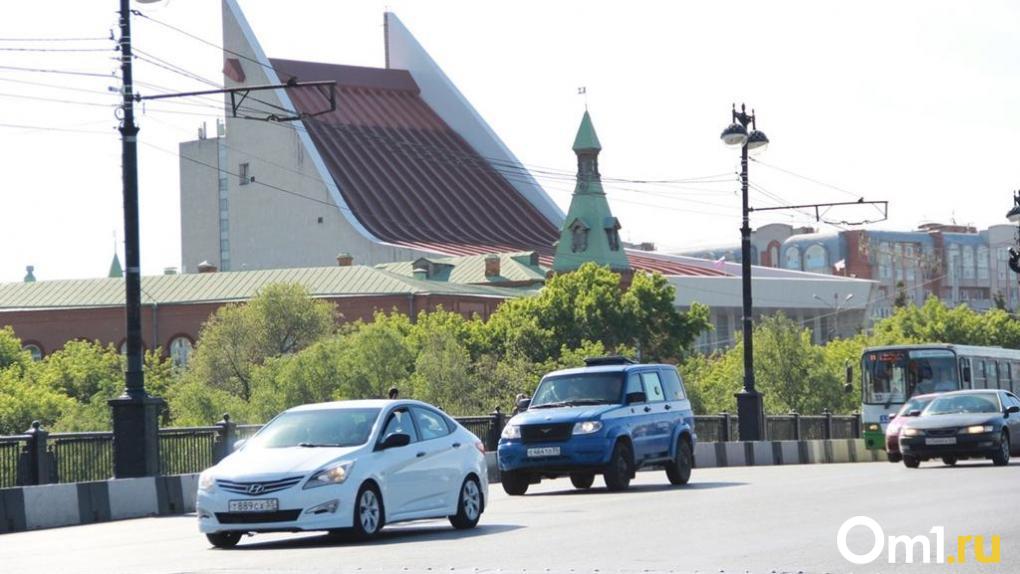 В Омске опубликовали список адресов, где водителей могут оштрафовать