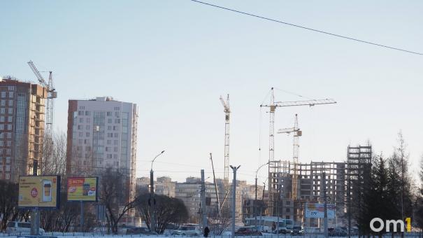 Нехватка рабочих рук: на стройки хотят привлечь безработных омичей