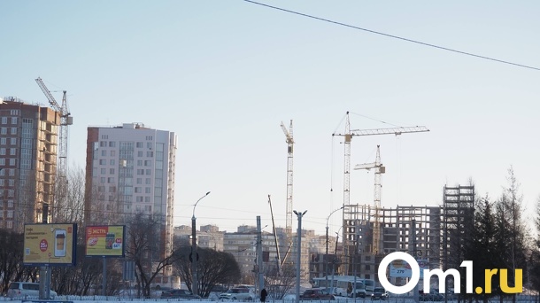 Нехватка рабочих рук: на стройки хотят привлечь безработных омичей