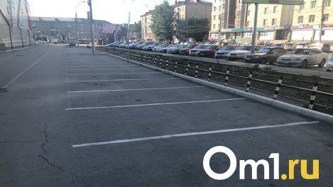 В Новосибирске откроют парковку возле площади Лыщинского