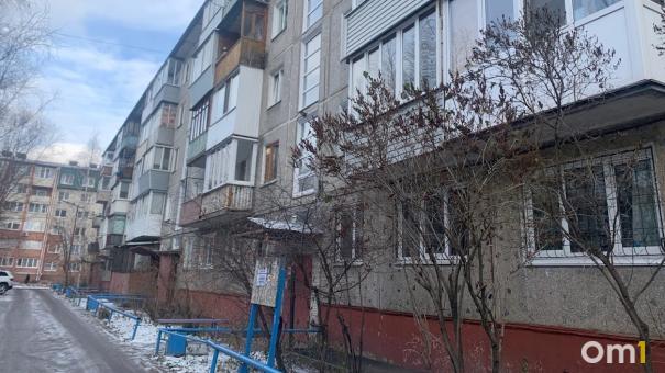 В Омске 95-летняя бабушке едва не замёрзла насмерть на собственном балконе