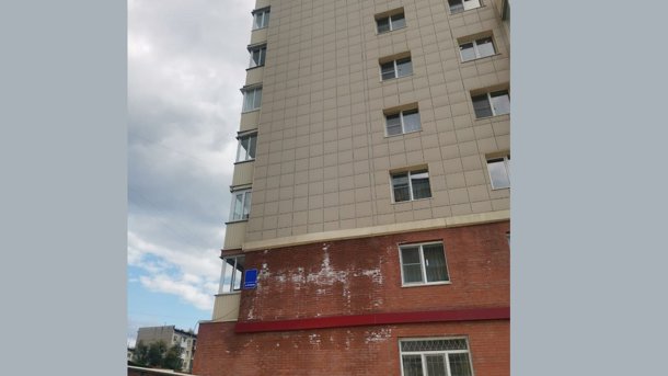 Подробности о падении мальчика с восьмого этажа в Новосибирске рассказали спасатели