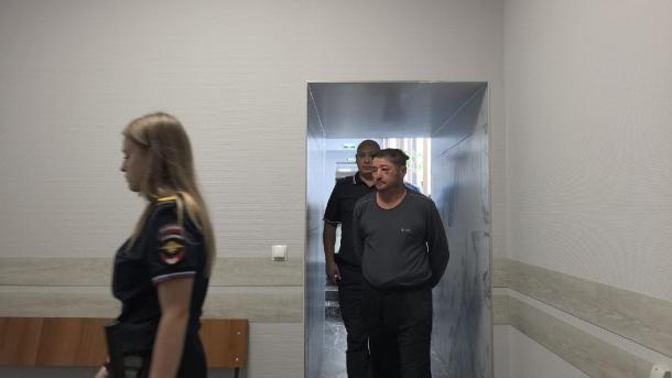 Сопротивление школьницы сорвало преступление: детали дела в Новосибирске