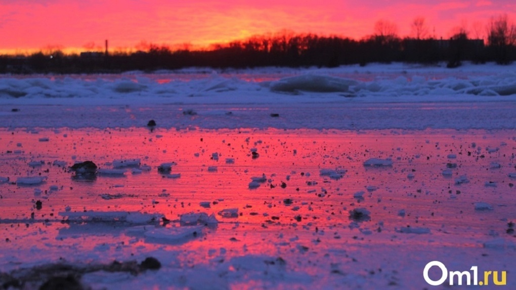 Новосибирцев предупредили об опасности выхода на лёд в выходные