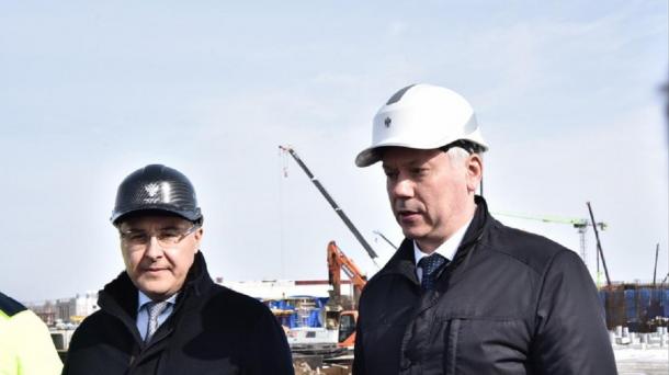 Главу Минобрнауки РФ Фалькова впечатлил СКИФ, построенный в Новосибирске