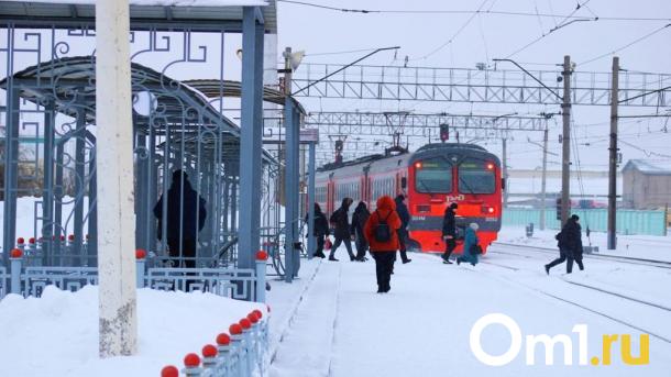 Вахтовик из Омска лишился телефона за 30 тысяч во время ожидания поезда