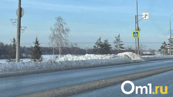 В Омске для уборки протяжённых улиц требуется неделя круглосуточной работы