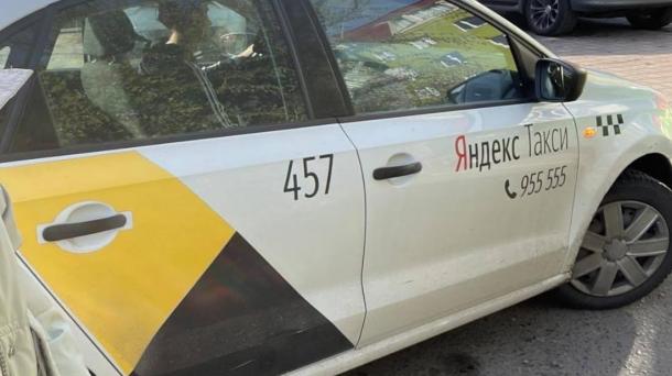 Таксисты Новосибирска требуют справедливости: забастовка против условий агрегаторов