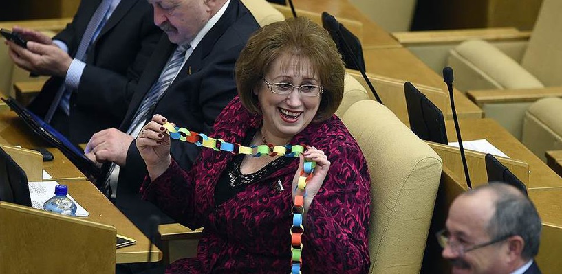 Женщины-депутаты отпросились уйти с заседания Госдумы пораньше, чтобы покормить мужей