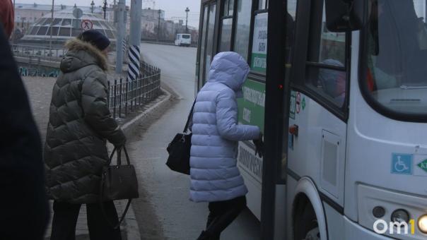 Тариф для 72-го автобуса в Омске подняли почти до 40 рублей