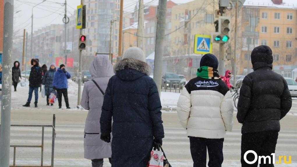 Больше половины омичей выступили за полный запрет продажи вейпов