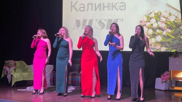 В Новосибирске работающая молодёжь выступила на фестивале «Калинка Music»