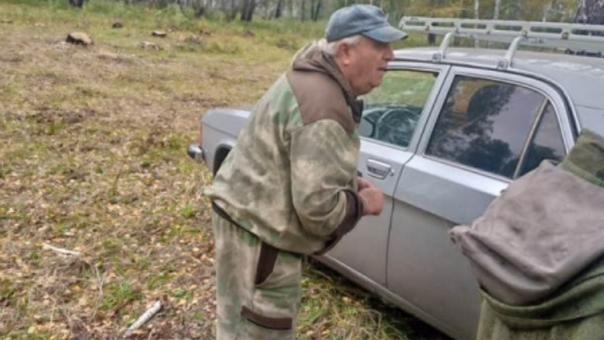 В омских лесах нашли потерявшегося пожилого грибника