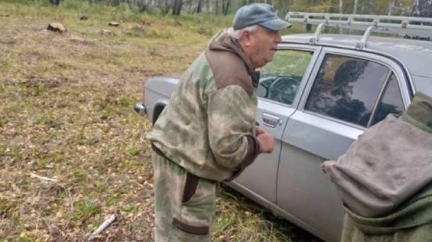 В омских лесах нашли потерявшегося пожилого грибника