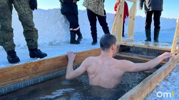 Омичей приглашают на обливание водой на Масленицу
