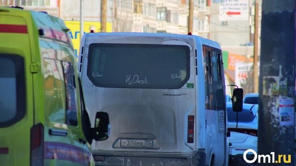 В Омске в районе Ленинградского моста погасли все светофоры