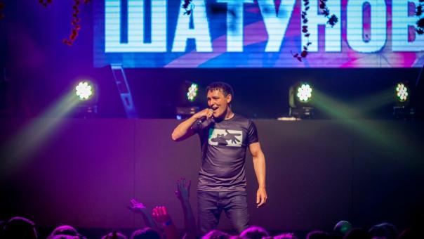 Прощай, Юрий Шатунов! Вспоминаем лучшие хиты группы «Ласковый май»