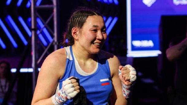 Омичка Салтанат Меденова стала чемпионкой мира по боксу