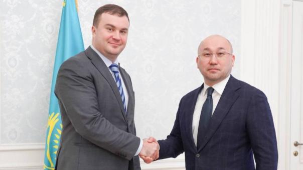 Омская область и Казахстан обсудили создание трансграничного коридора по Иртышу