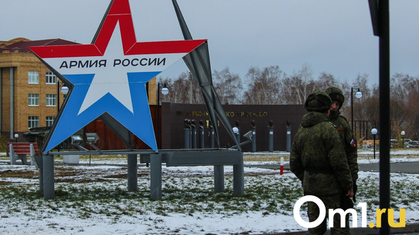 Новосибирские депутаты передали кувалды участникам СВО