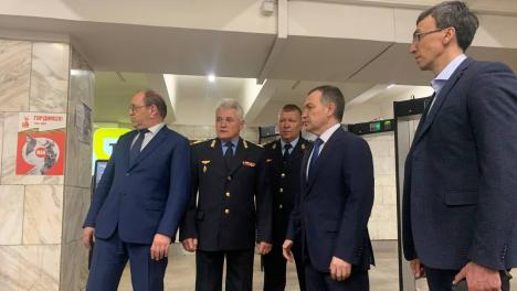 Метро будущего: в Новосибирске планирует ввести технологию Face ID — что о ней сказал мэр?