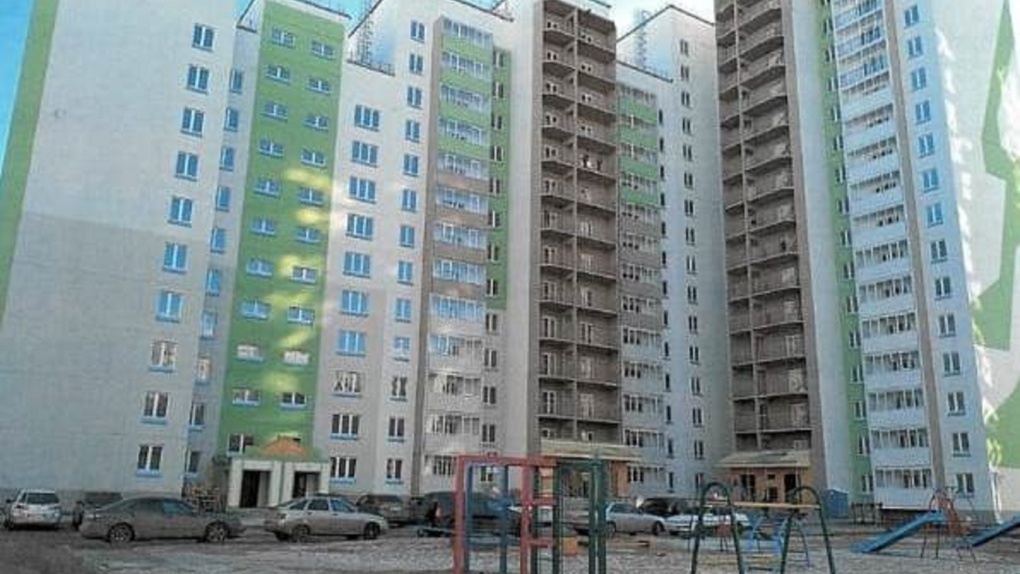 В Центральном округе Омска ввели в эксплуатацию новую многоэтажку