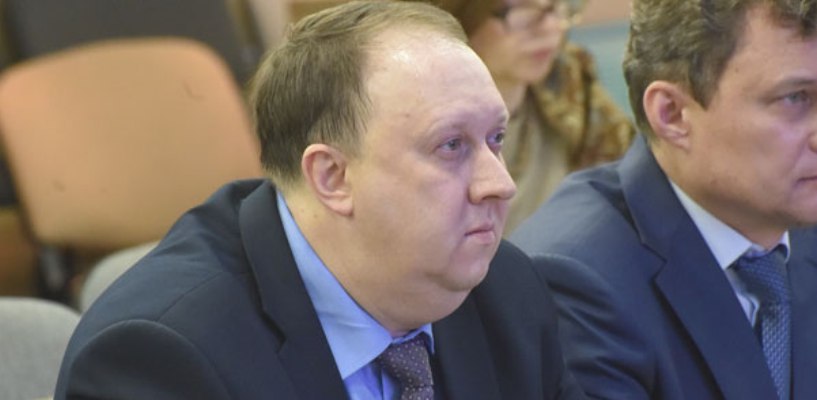 Бывшего ректора СибАДИ, задержанного в Омске сотрудниками ФСБ, оставили в изоляторе