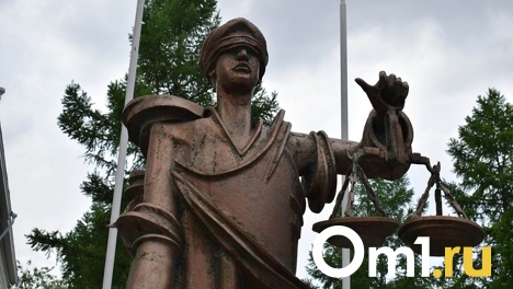 Экс-главе Фонда капремонта в Омске грозит до 10 лет за обрушение стены дома в Нефтяниках