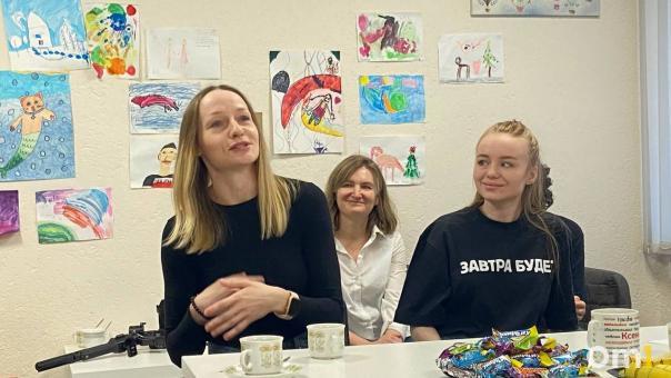 Онкология ломает всю семью: как новосибирский благотворительный фонд учит родителей и детей заново жить