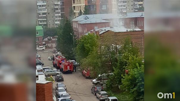 В центре Омска горит объект культурного наследия