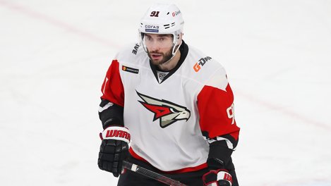 Воспитанник омского «Авангарда» Никита Пивцакин уехал из России