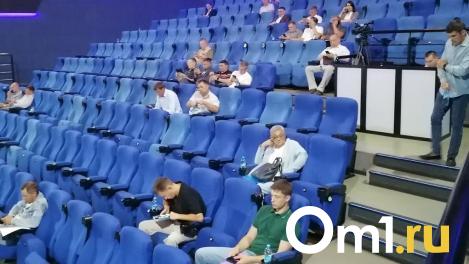 «10 жизней» и никаких споров: как в Омске выбирали нового руководителя Союза строителей