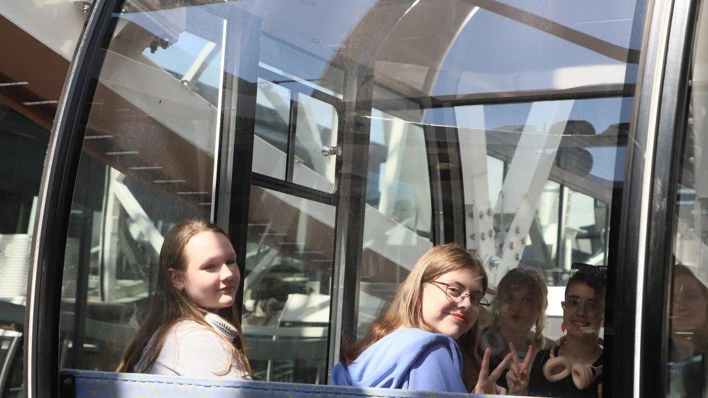 Белгородские школьники посетили омский парк «Вокруг света»