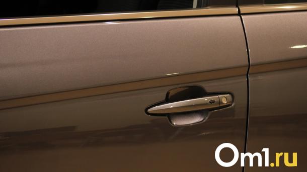 Почти два миллиарда: в Омске выросла сумма транспортного налога