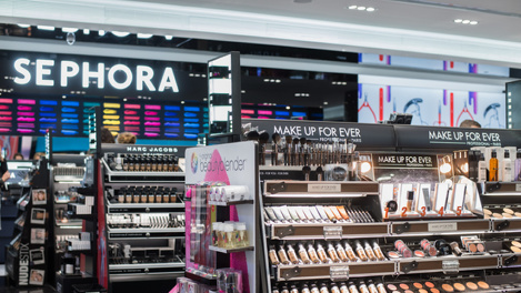 Магазин косметики Sephora приостановит работу в Новосибирске после 8 марта