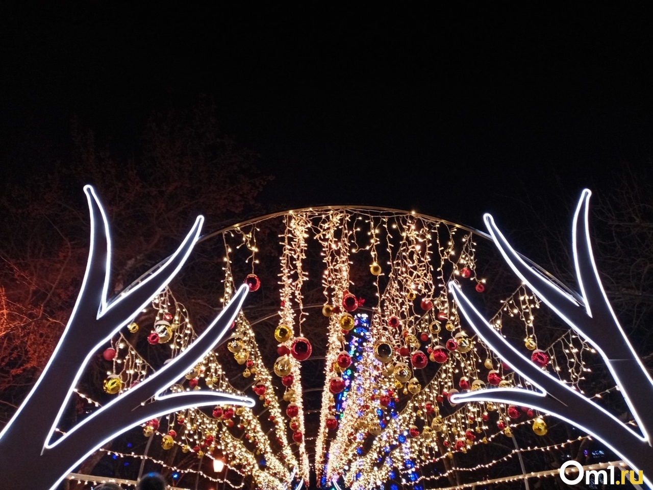 Площадь ленина новосибирск. Новогодние работа новосибирск. Новосибирск 2023 год. Новогодние работа новосибирск. Новогодняя площадь ленина новосибирск.