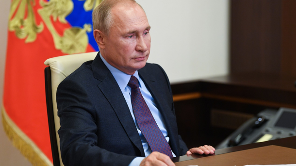 Владимир Путин: 2023 год в странах СНГ станет Годом русского языка