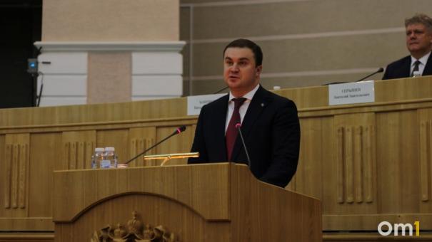 Виталий Хоценко начал рассматривать обращения омичей в приёмной президента