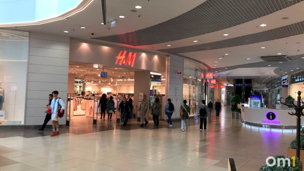 Очередь у магазина H&M исчезла в ТРЦ «Галерея Новосибирск»
