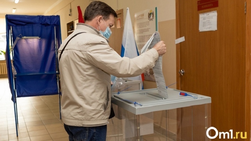 За первую неделю на выборы в горсовет Омска зарегистрировались более ста кандидатов