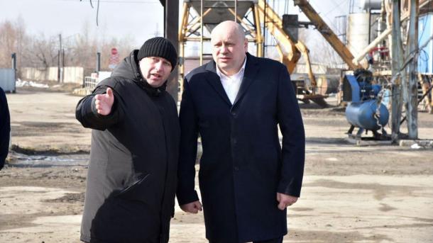 Мэр Омска Сергей Шелест оценил работу муниципального асфальтобетонного завода
