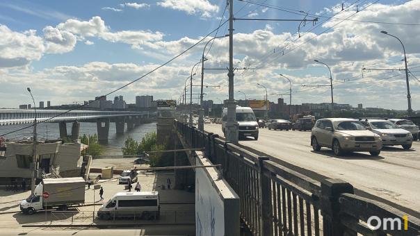 Выбор подрядчика для ремонта Октябрьского моста в Новосибирске приостановили из-за жалобы