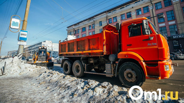 Зимой Омскую область будут убирать 630 спецмашин