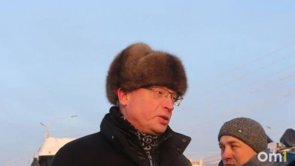 Губернатор Бурков озвучил статистику по заболеваемости пневмонией в Омской области