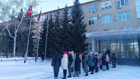 В Омском педагогическом университете торжественно начали новую учебную неделю