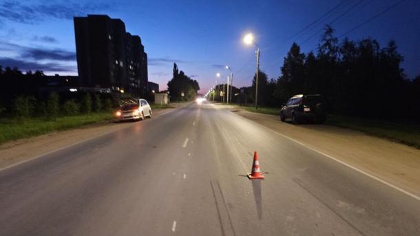 В Омске девочка попала под колёса иномарки